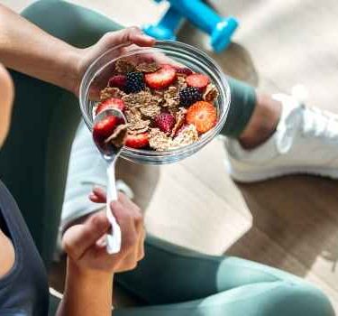 Eat Well, Live Better: How Food Shapes Your Health, Mood, and Energy